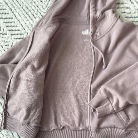 Mauve Cropped Hoodie - Picture 4 of 5